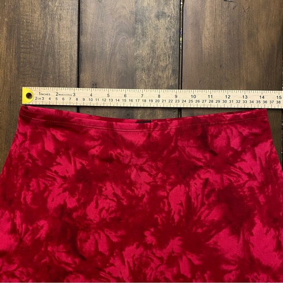 INC International Concepts Red Floral Straight Size Small Midi Skirt Cocktail - Picture 4 of 6